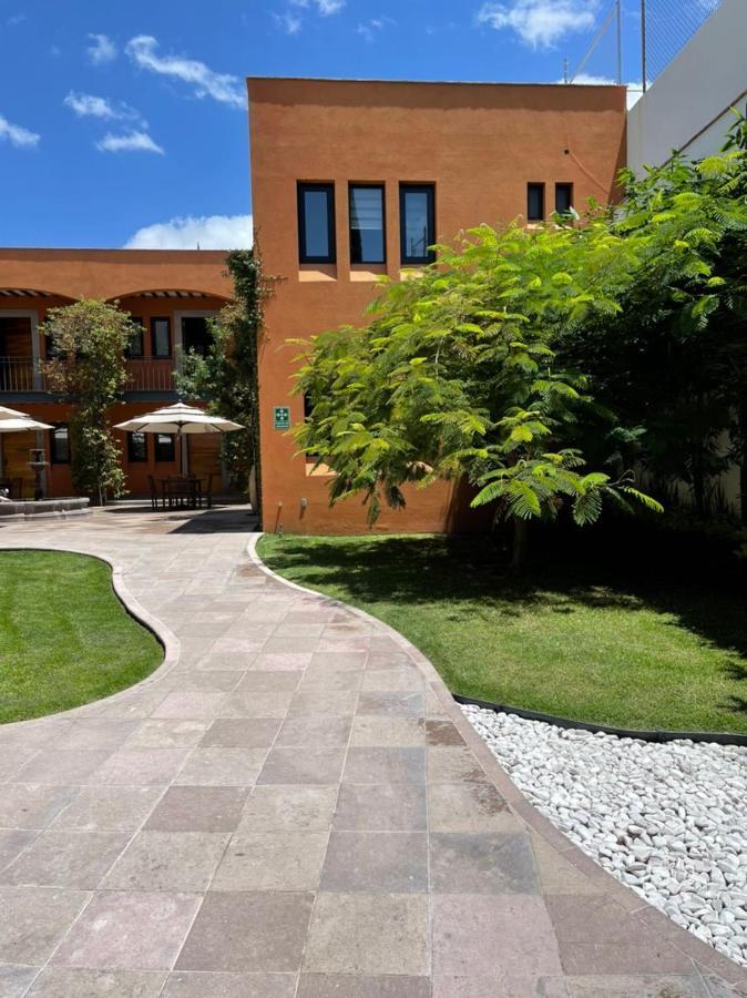 Hotel Arista 1026 San Luis Potosí Екстериор снимка